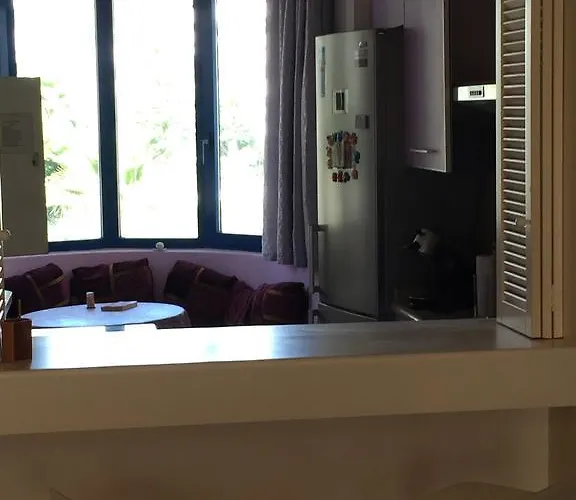 דירה House