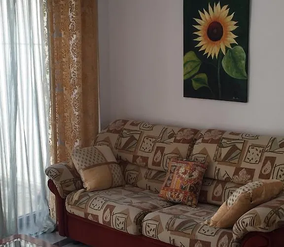 House * מארבלה